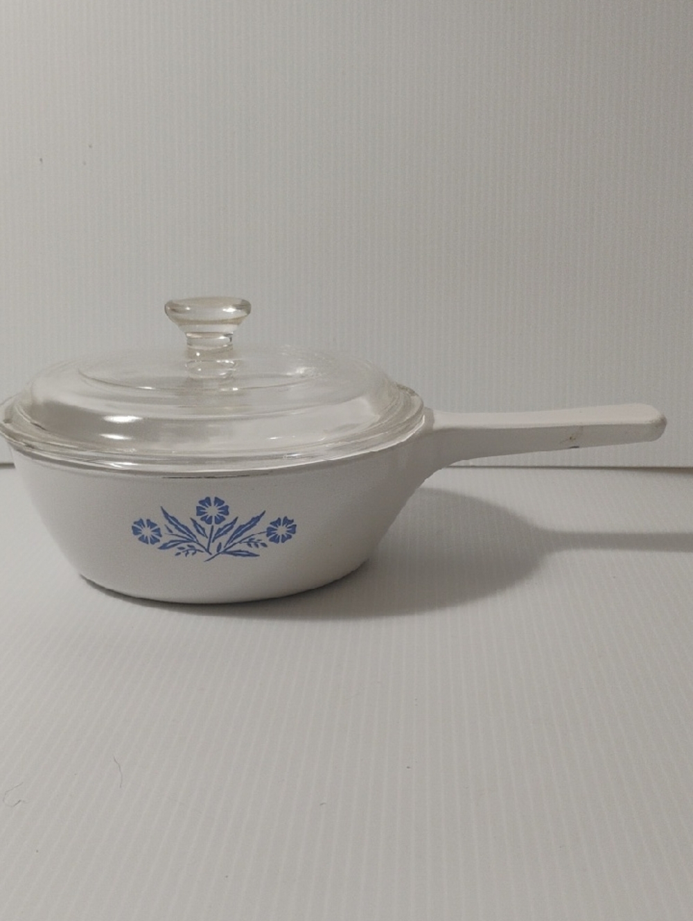 CORNINGWARE BLUE CORNFLOWER P-81-B COVERED PAN ONE PINT